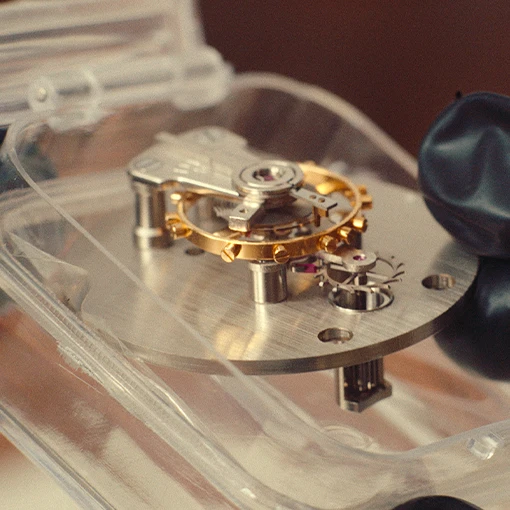 Watchmaker kit_maison Alcee Luxury watchmaking box by Maison Alcée